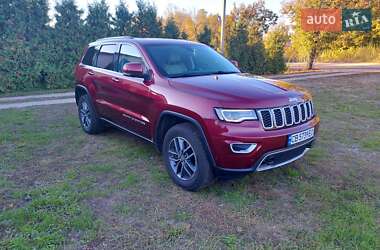 Позашляховик / Кросовер Jeep Grand Cherokee 2017 в Чернігові