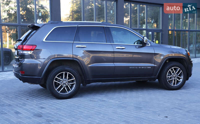 Внедорожник / Кроссовер Jeep Grand Cherokee 2020 в Полтаве