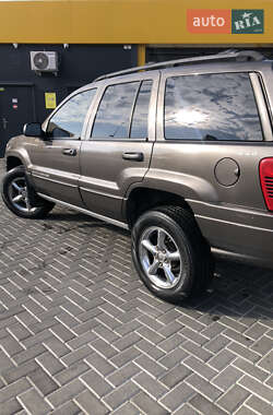 Внедорожник / Кроссовер Jeep Grand Cherokee 2000 в Днепре