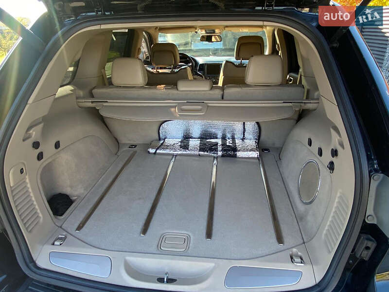 Внедорожник / Кроссовер Jeep Grand Cherokee 2013 в Киеве