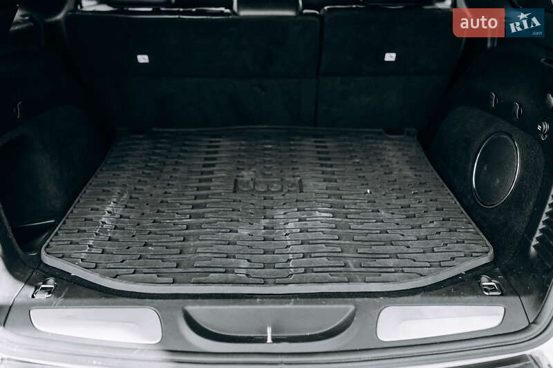 Внедорожник / Кроссовер Jeep Grand Cherokee 2014 в Тернополе фото 13 Внедорожник / Кроссовер Jeep Grand Cherokee 2014 в Тернополе