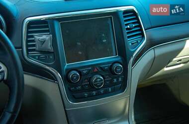 Внедорожник / Кроссовер Jeep Grand Cherokee 2014 в Киеве