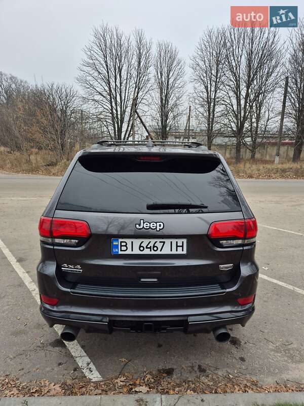 Внедорожник / Кроссовер Jeep Grand Cherokee 2016 в Полтаве