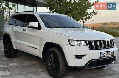 Внедорожник / Кроссовер Jeep Grand Cherokee 2020 в Ровно