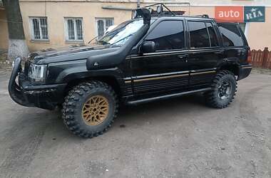 Внедорожник / Кроссовер Jeep Grand Cherokee 1995 в Житомире