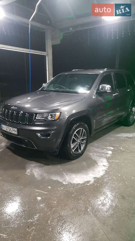 Внедорожник / Кроссовер Jeep Grand Cherokee 2018 в Киеве