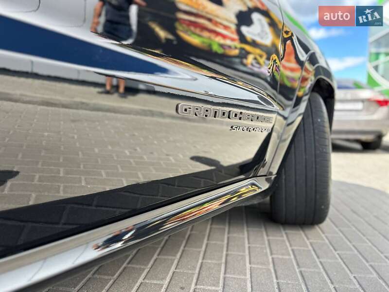 Позашляховик / Кросовер Jeep Grand Cherokee 2020 в Києві