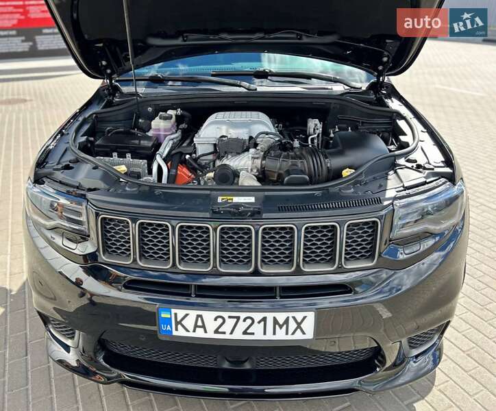 Позашляховик / Кросовер Jeep Grand Cherokee 2020 в Києві