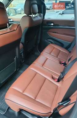 Внедорожник / Кроссовер Jeep Grand Cherokee 2020 в 