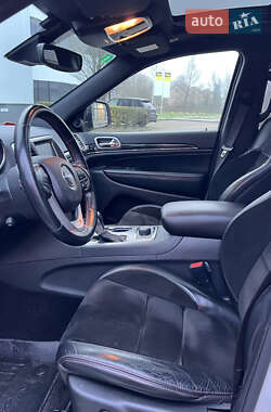 Позашляховик / Кросовер Jeep Grand Cherokee 2017 в 