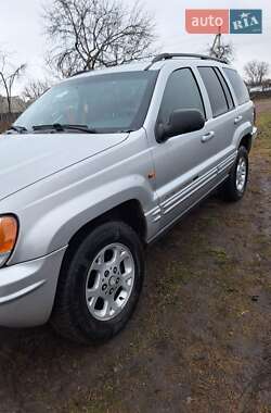 Внедорожник / Кроссовер Jeep Grand Cherokee 2004 в 