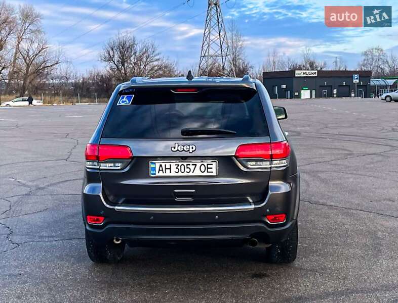 Внедорожник / Кроссовер Jeep Grand Cherokee 2016 в Киеве фото 6 Внедорожник / Кроссовер Jeep Grand Cherokee 2016 в Киеве