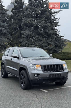 Позашляховик / Кросовер Jeep Grand Cherokee 2011 в Києві