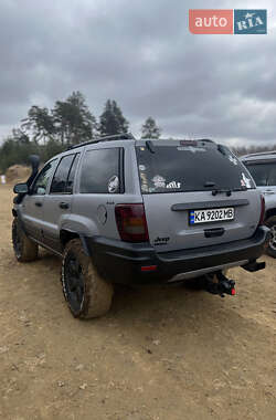 Внедорожник / Кроссовер Jeep Grand Cherokee 2000 в Киеве