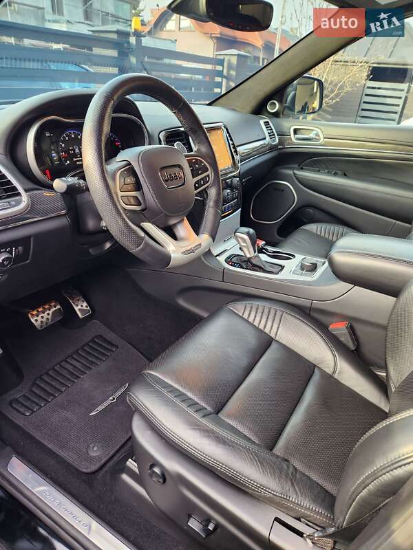 Позашляховик / Кросовер Jeep Grand Cherokee 2020 в Києві
