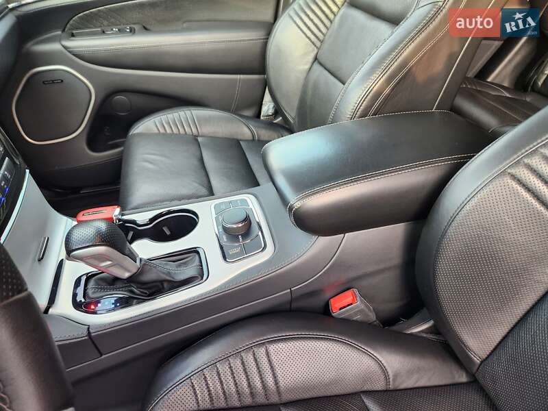 Позашляховик / Кросовер Jeep Grand Cherokee 2020 в Києві