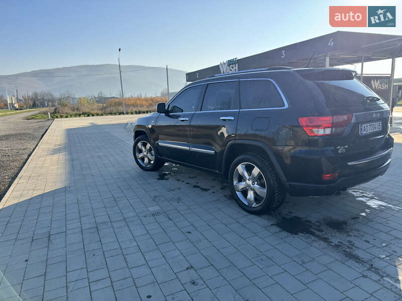 Позашляховик / Кросовер Jeep Grand Cherokee 2011 в Виноградові