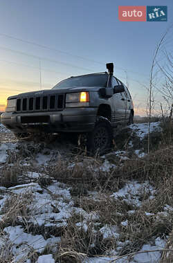 Позашляховик / Кросовер Jeep Grand Cherokee 1996 в Борисполі