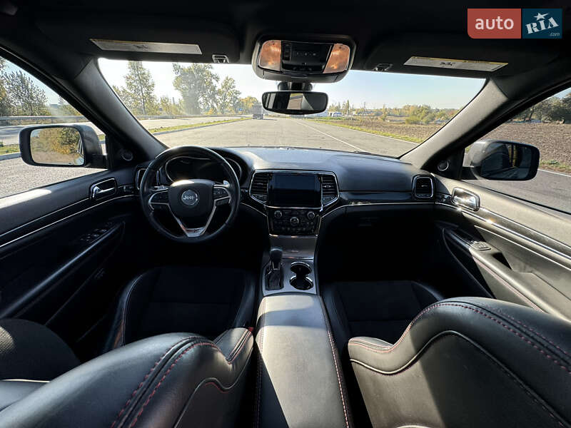 Внедорожник / Кроссовер Jeep Grand Cherokee 2020 в Киеве