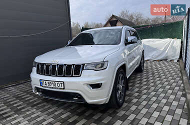 Внедорожник / Кроссовер Jeep Grand Cherokee 2019 в Киеве