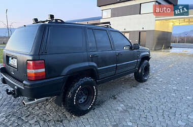 Позашляховик / Кросовер Jeep Grand Cherokee 1995 в Іршаві