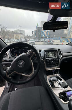 Внедорожник / Кроссовер Jeep Grand Cherokee 2015 в Киеве