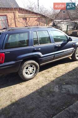 Внедорожник / Кроссовер Jeep Grand Cherokee 2000 в Хмельницком