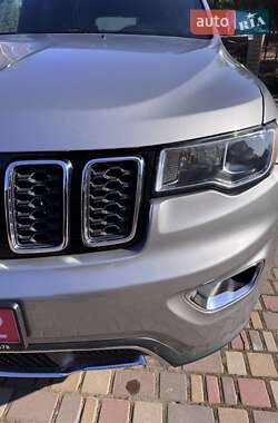 Внедорожник / Кроссовер Jeep Grand Cherokee 2021 в Луцке