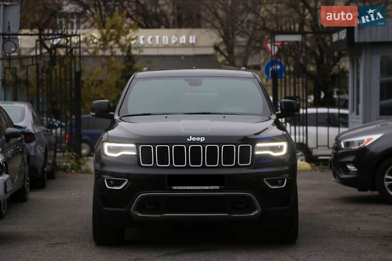 Внедорожник / Кроссовер Jeep Grand Cherokee 2018 в Киеве фото 31 Внедорожник / Кроссовер Jeep Grand Cherokee 2018 в Киеве
