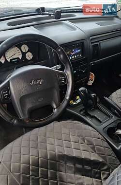 Внедорожник / Кроссовер Jeep Grand Cherokee 2002 в Черновцах