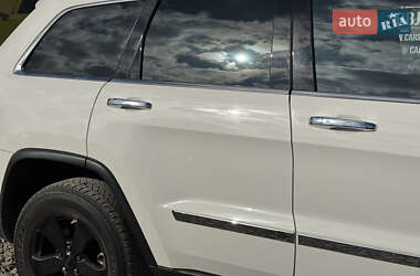 Внедорожник / Кроссовер Jeep Grand Cherokee 2012 в Стрые