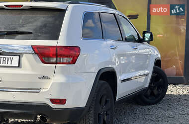 Внедорожник / Кроссовер Jeep Grand Cherokee 2012 в Стрые