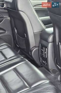 Позашляховик / Кросовер Jeep Grand Cherokee 2018 в 