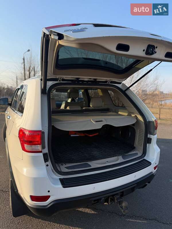 Внедорожник / Кроссовер Jeep Grand Cherokee 2011 в Кривом Роге фото 23 Внедорожник / Кроссовер Jeep Grand Cherokee 2011 в Кривом Роге