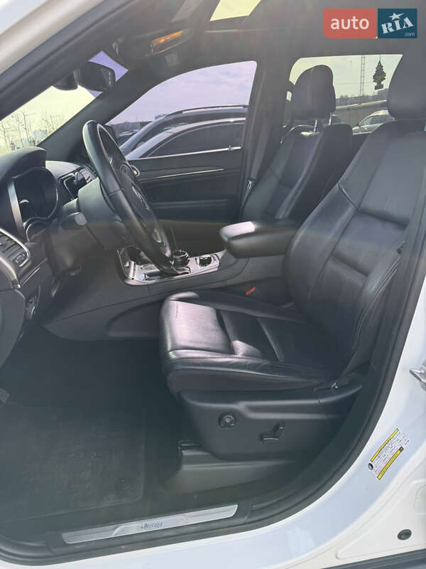 Внедорожник / Кроссовер Jeep Grand Cherokee 2020 в Ирпене