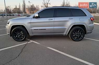 Внедорожник / Кроссовер Jeep Grand Cherokee 2020 в Кривом Роге