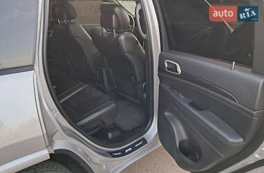 Внедорожник / Кроссовер Jeep Grand Cherokee 2020 в Кривом Роге