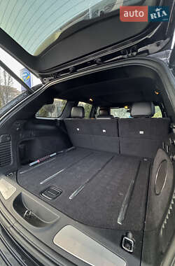 Внедорожник / Кроссовер Jeep Grand Cherokee 2013 в 