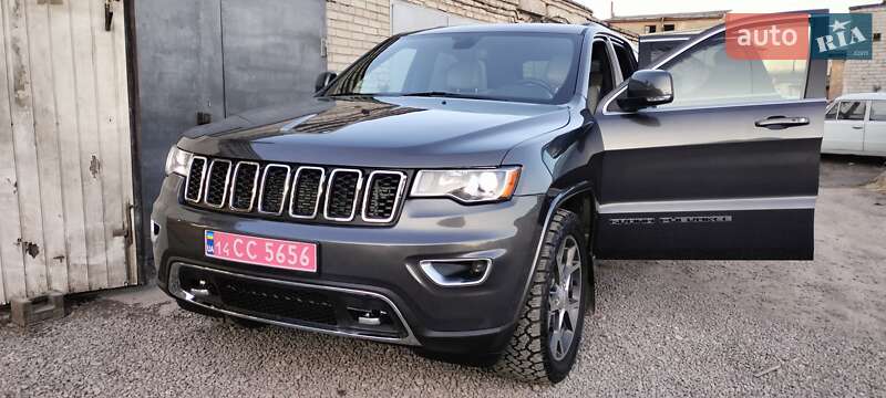 Позашляховик / Кросовер Jeep Grand Cherokee 2018 в Львові