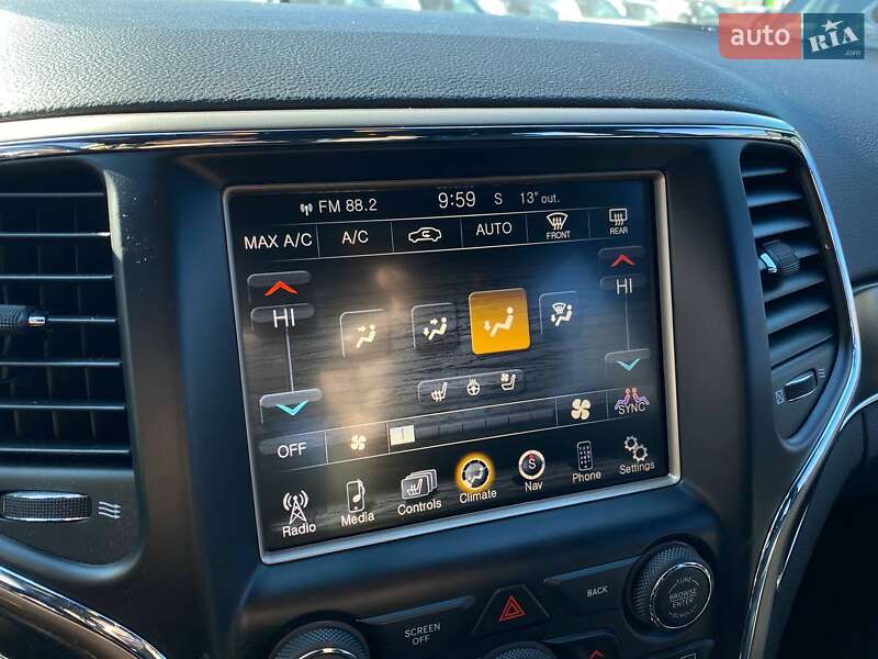 Позашляховик / Кросовер Jeep Grand Cherokee 2015 в Львові