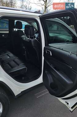 Позашляховик / Кросовер Jeep Grand Cherokee 2012 в 