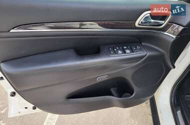 Позашляховик / Кросовер Jeep Grand Cherokee 2012 в 