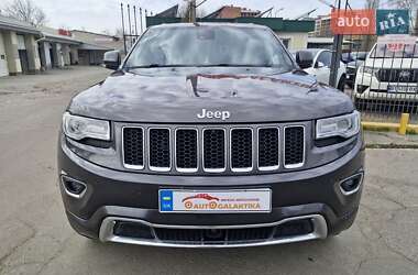 Позашляховик / Кросовер Jeep Grand Cherokee 2014 в 