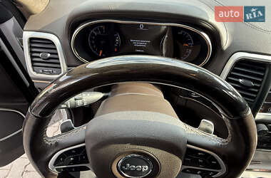 Позашляховик / Кросовер Jeep Grand Cherokee 2018 в 