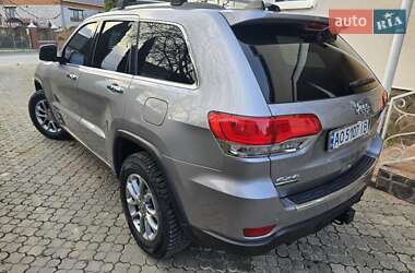 Внедорожник / Кроссовер Jeep Grand Cherokee 2015 в 