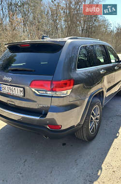 Внедорожник / Кроссовер Jeep Grand Cherokee 2019 в 