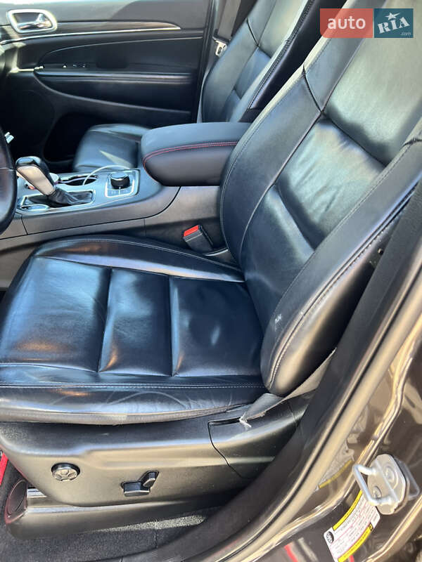 Внедорожник / Кроссовер Jeep Grand Cherokee 2019 в Ровно фото 38 Внедорожник / Кроссовер Jeep Grand Cherokee 2019 в Ровно