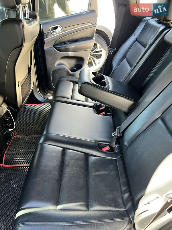 Внедорожник / Кроссовер Jeep Grand Cherokee 2019 в Ровно фото 63 Внедорожник / Кроссовер Jeep Grand Cherokee 2019 в Ровно