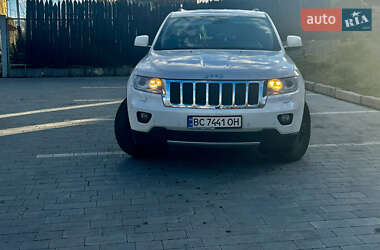 Позашляховик / Кросовер Jeep Grand Cherokee 2012 в 