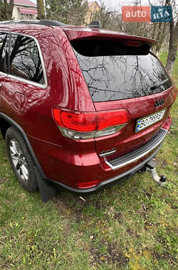 Позашляховик / Кросовер Jeep Grand Cherokee 2014 в 